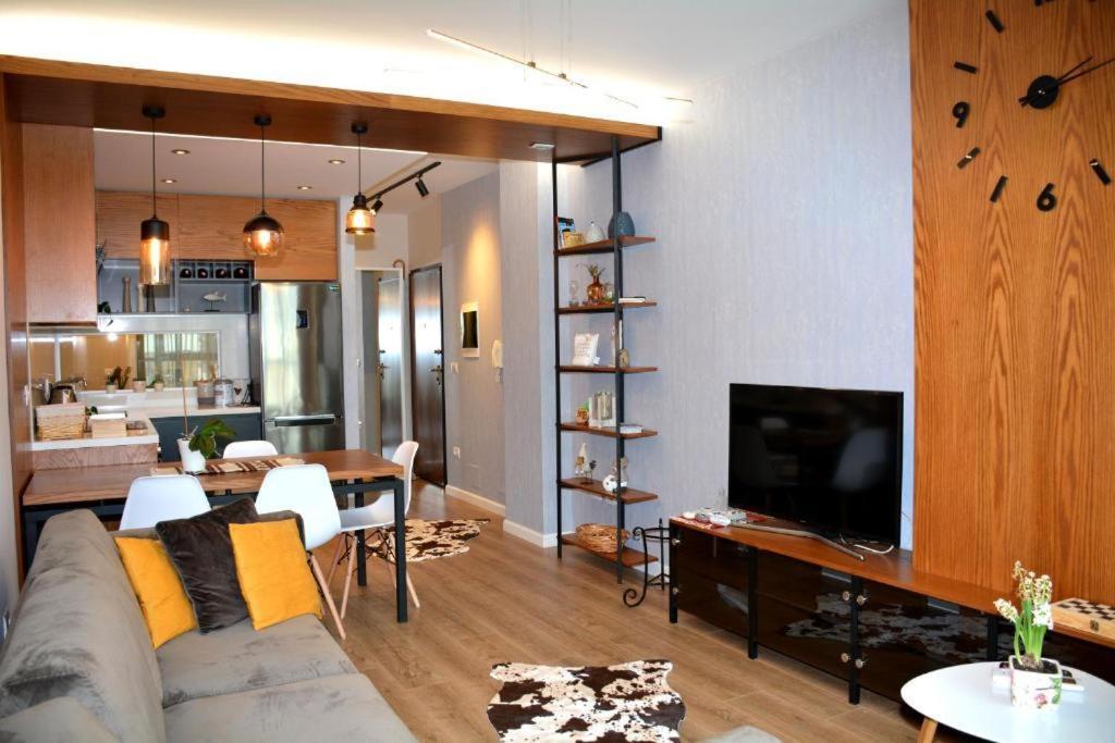 טיראנה Central Comfy Apartment מראה חיצוני תמונה