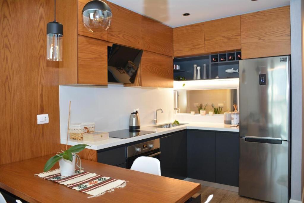 טיראנה Central Comfy Apartment מראה חיצוני תמונה