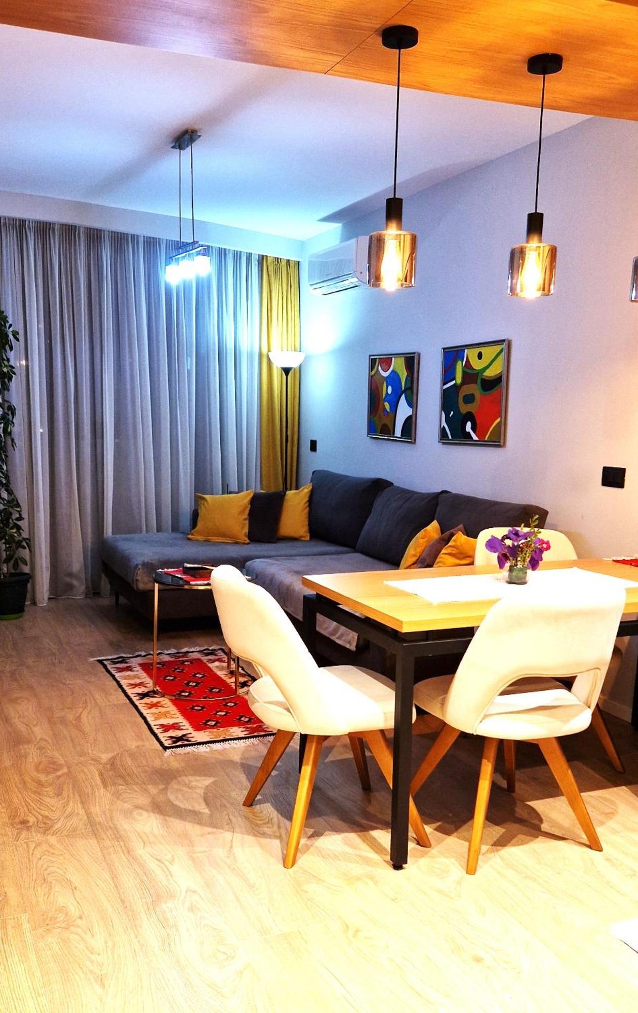 טיראנה Central Comfy Apartment מראה חיצוני תמונה